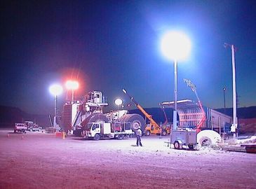 Outside 4 × 1000W Mobile Light Tower IP66 for industry